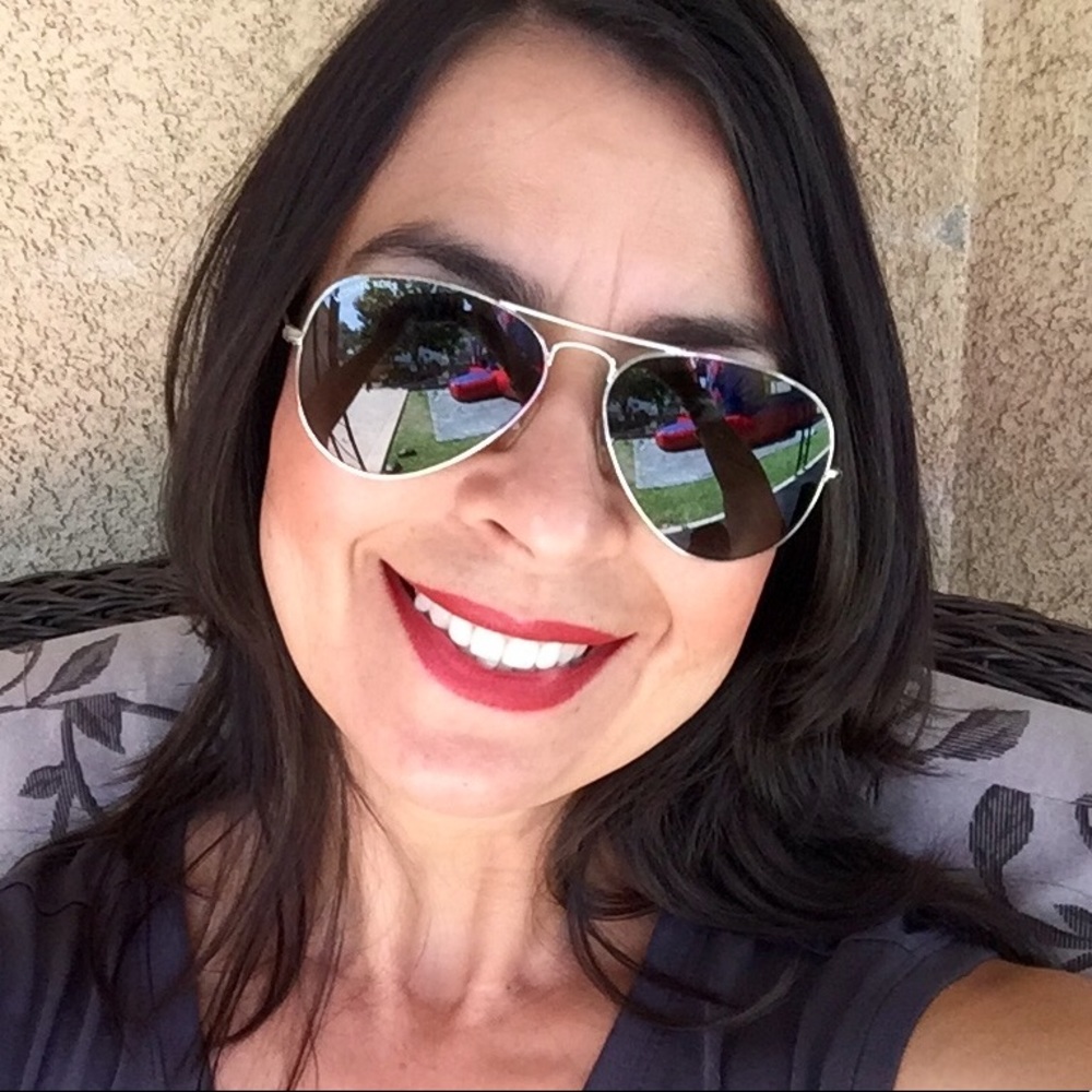 Meet your Posher, Blanca